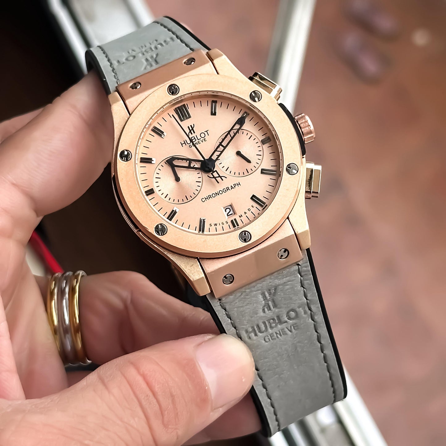 Erawrist HUB Big Bang in Rosegold with Green fibre strap luxury watch