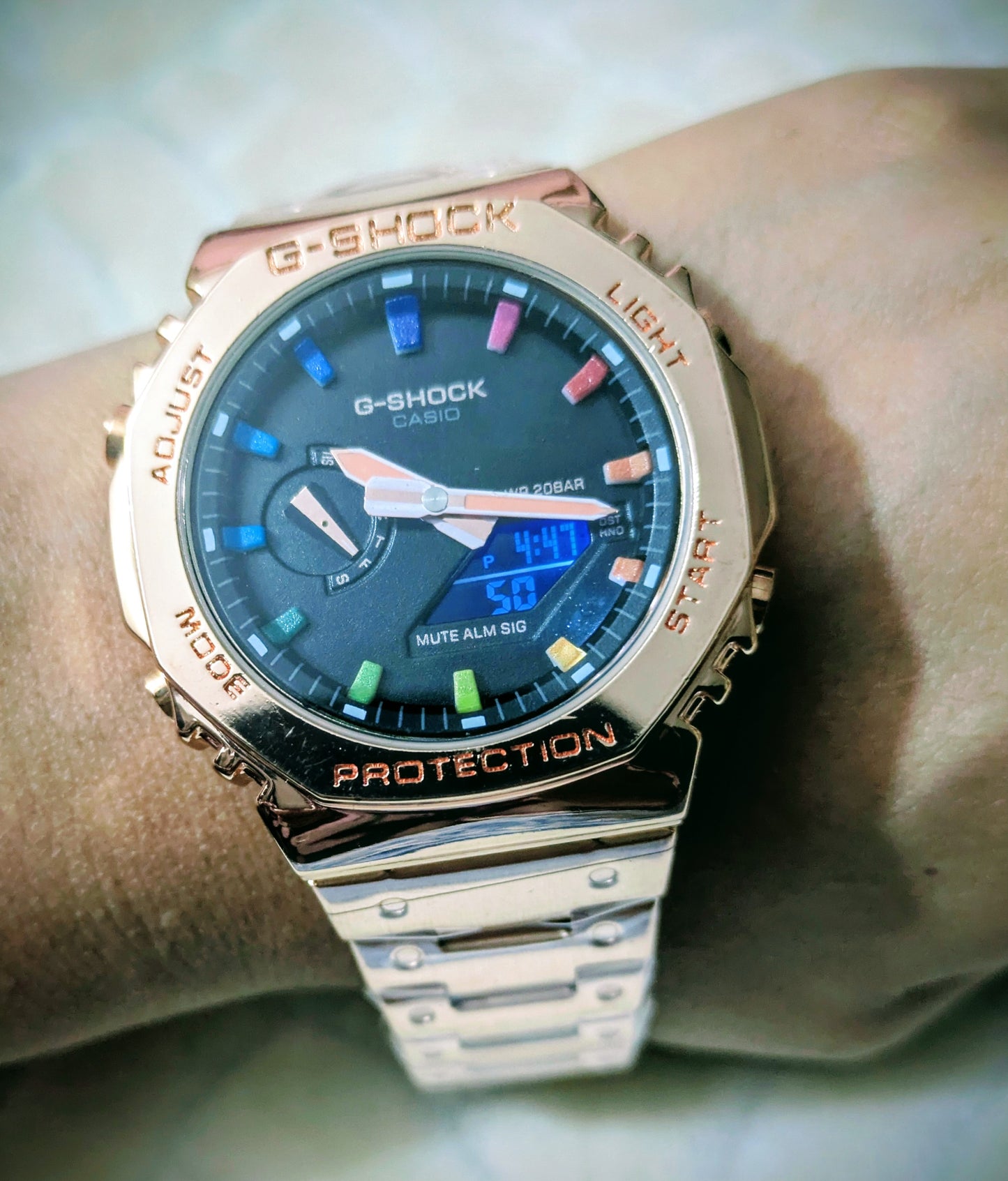 Erawrist Shck GM Luxury Watch Golden